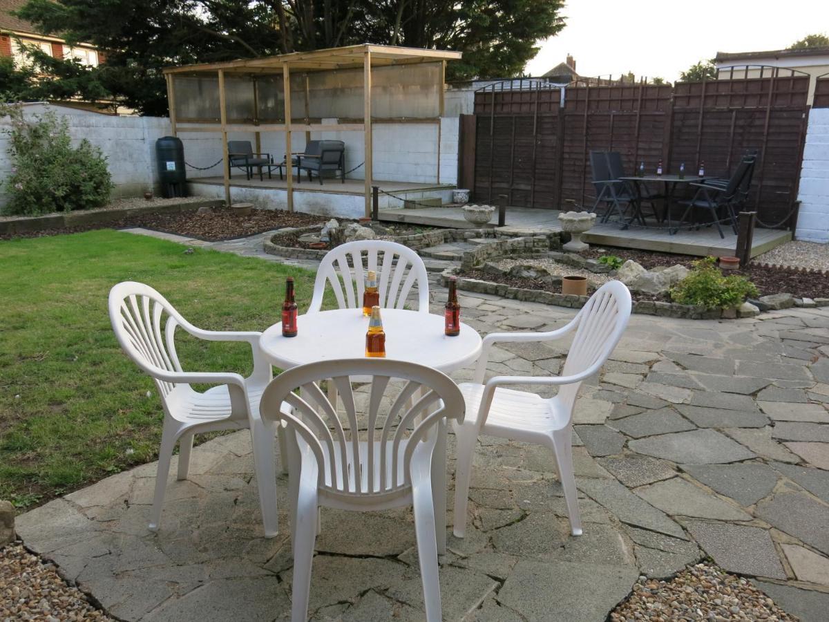 3 Bedroom Home With Welcome Breakfast Near Beaches Ramsgate Bagian luar foto